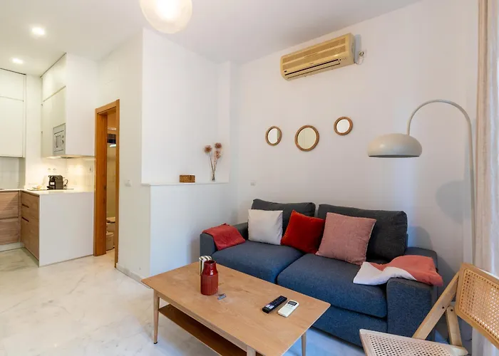 Dos De Mayo Olehousing إشبيلية