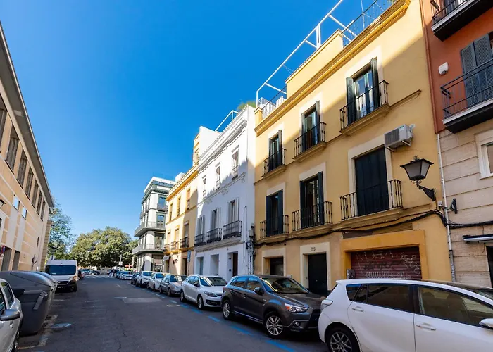 Dos De Mayo Olehousing إشبيلية